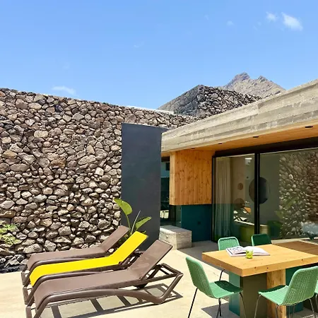 Canaryislandshost I Oliva Famara