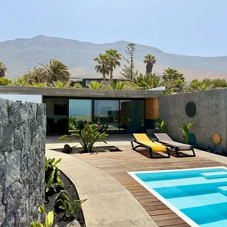 Canaryislandshost I Oliva فامارا