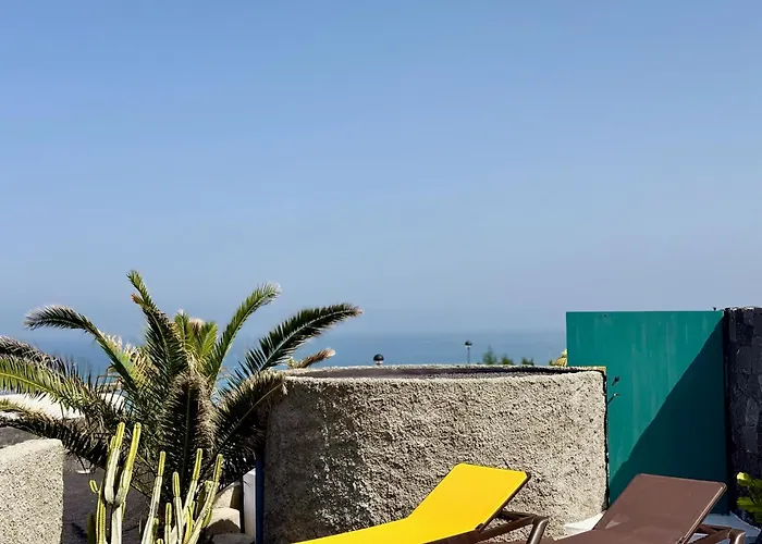 Canaryislandshost I Oliva Famara