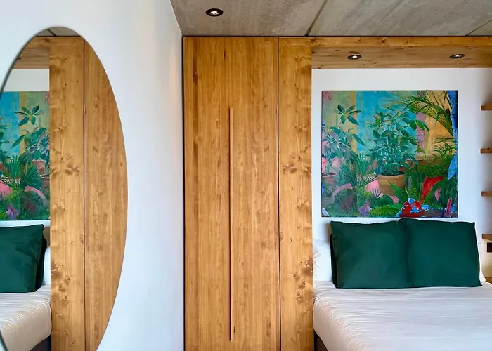 Canaryislandshost I Oliva * Famara